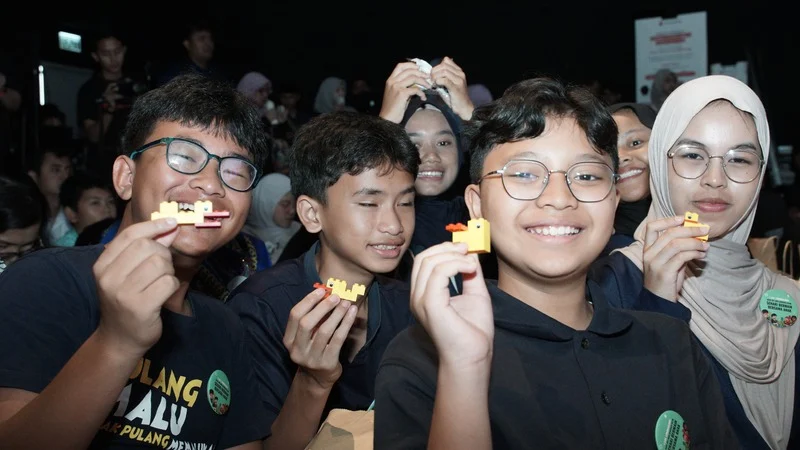 Gandes. 11 Tahun, Jakarta